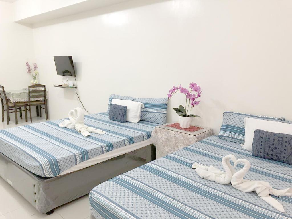 Smdc Tagaytay Taal Lake Condo Cook Netflix No Balcony No Free Parking Тагайтай Экстерьер фото