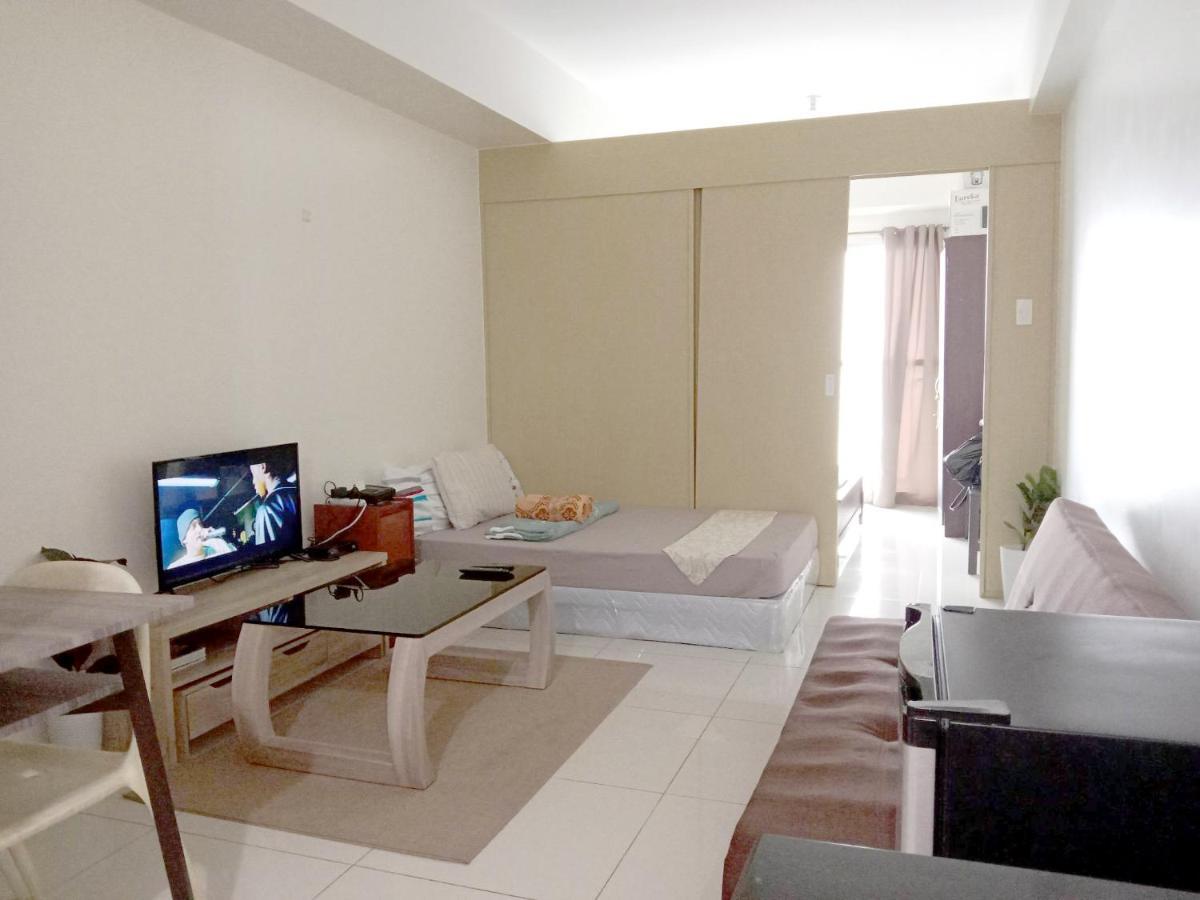 Smdc Tagaytay Taal Lake Condo Cook Netflix No Balcony No Free Parking Тагайтай Экстерьер фото